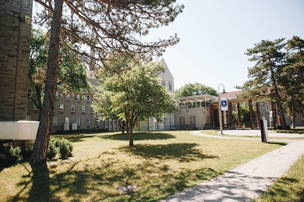 Tyndale University campus.